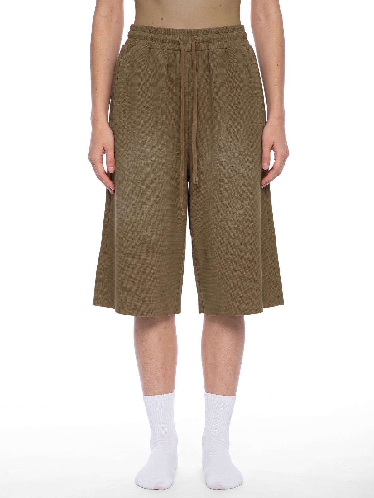 Unisex Sunfade Raw Edge Shorts - UB0069-C001-V3